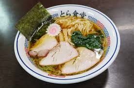 手打ち縮れ麺と鶏ガラ醤油スープの白河ラーメン